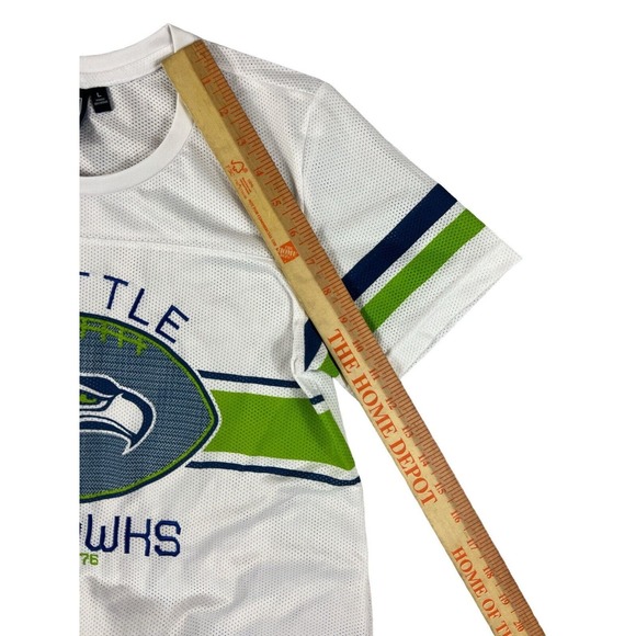 NFL Team Apparel Women Seattle Seahawks White Mesh T-Shirt‎ Sz L - Picture 4 of 7